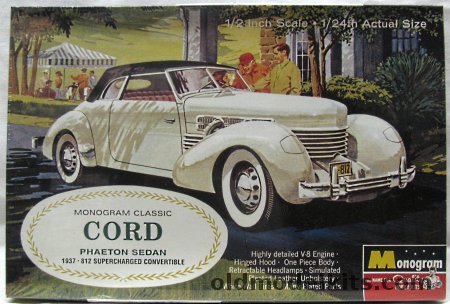 Monogram 1/24 1937 Cord 812 SC Convertible, 0130M0100 plastic model kit